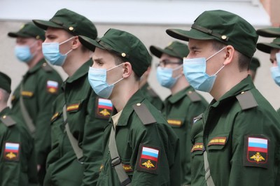 Из Ростовской области отправят тысячи юношей в армию и на флот
