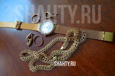 В г. Шахты внук обокрал свою бабушку 230 тысяч рублей