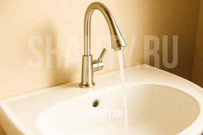 Отключили воду в самом центре г. Шахты