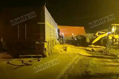 Сгорел водитель «Камаза» после столкновения с грузовиком Renault в Ростовской области