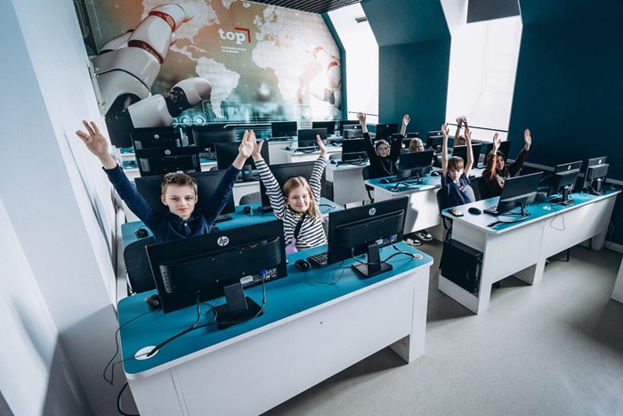 Начался учебный год, а это повод задуматься о дальнейшем образовании для детей