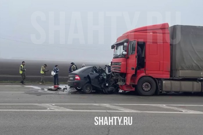 Погибла автоледи, уснула за рулем «Приоры» в Ростовской области