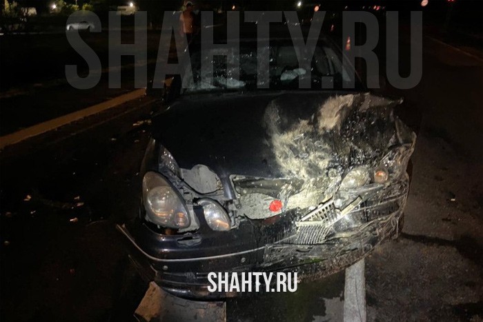 Погиб водитель: Chevrolet Cobalt влетел на встречке в Lexus в Ростовской области