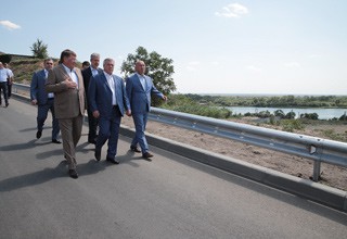 На ремонт 9 км дороги потратили 183 млн рублей в Ростовской области [Фото]
