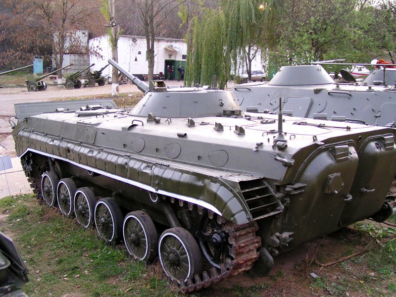 БМП-2, военно-исторический комплекс под Аксаем - Шахты