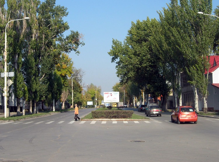 Перекресток, ул. Ленина и пр-т Карла Маркса - Шахты