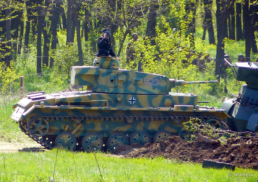 Водохранилище ХБК в Шахтах, немецкий танк