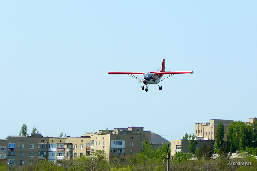 Военно-историческая реконструкция, г. Шахты, самолет - Шахты
