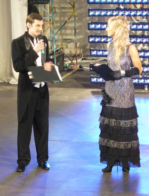 Ведущие конкурса "Мисс Шахты 2011"