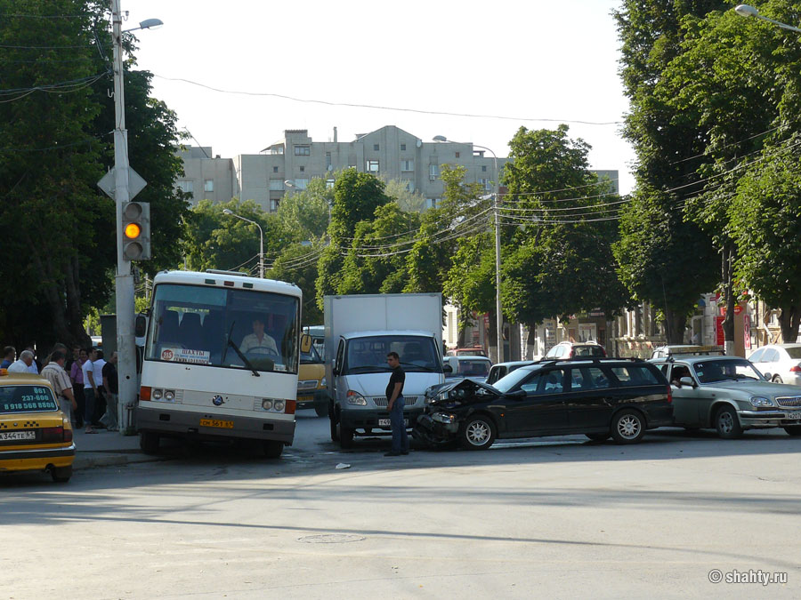 Авария на перекрестке ул. Советской и пр-та Карла Маркса