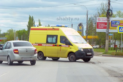 Выпала из окна 3-го этажа 6-летняя девочка в Батайске