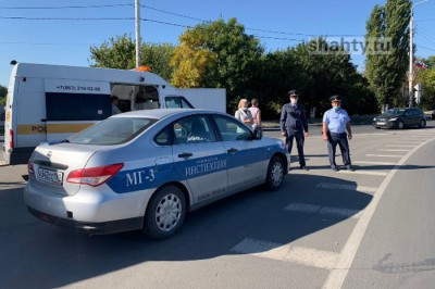 В Шахтах выписали 201 штраф за складирование перед дворами стройматериалов