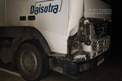 Фура насмерть сбила 15-летнего подростка на трассе в Ростовской области