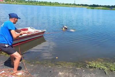 Водолазы подняли со дна пруда мужчину, утонувшего в Ростовской области