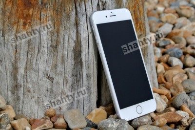 Украли телефон на АЗС и сняли 100 тысяч у жителя Ростовской области