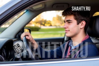 В Шахтах на авто «рассекал» без прав 15-летний школьник