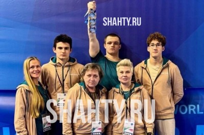 Пловец из г. Шахты Егор Щитковский стал первым на соревнованиях в Италии