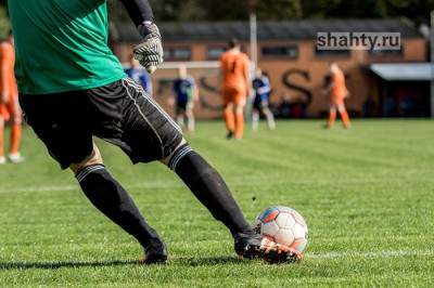 Полицейские г. Шахты обыграли в мини-футбол коллег из других городов