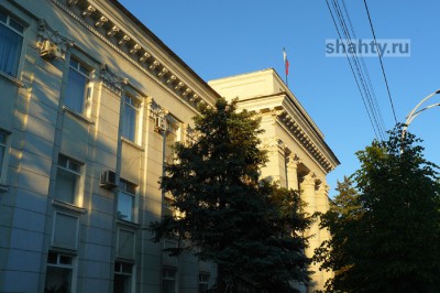 Прошли обыски в администрации города Шахты