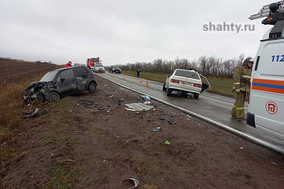 Подробности столкновения на трассе Шахты — Раздоры: пострадали трое и малыш