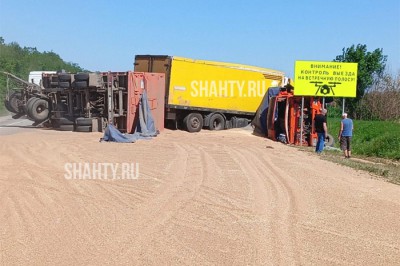 Погибли байкер на Harley-Davidson и водитель грузовика MAN в Ростовской области