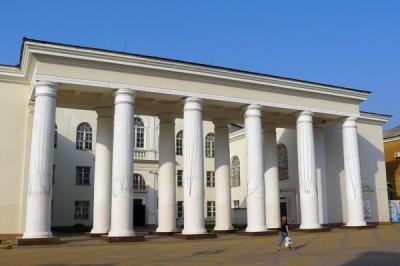 Отменены все спектакли драматического театра города Шахты из-за коронавируса