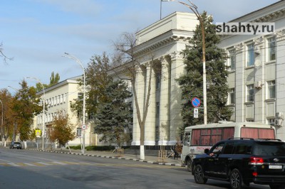 В Шахтах через конкурс ищут директора для департамента здравоохранения