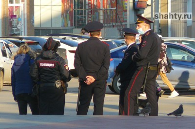 В Шахтах на митинг в поддержку Навального пришел один человек