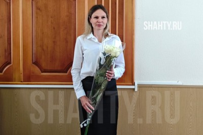 В Шахтах приняла присягу новый федеральный судья