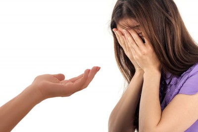 В Шахтах дама лишилась 105 тысяч рублей, поверив телефонному мошеннику