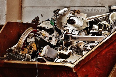 В Шахтах кража превратилась в грабеж, когда владелец заметил воров