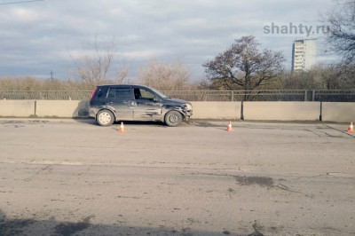 Водитель умер за рулем от сердечного приступа и спровоцировал аварию