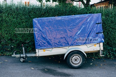 Житель г. Шахты украл автоприцеп и прятал в гараже