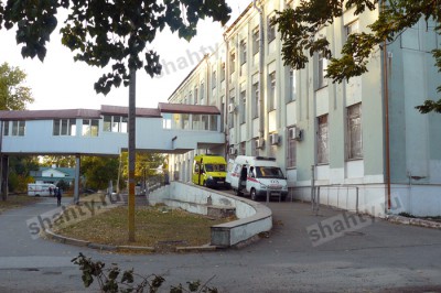 В Шахтах не выжила 57-летняя горожанка, заболевшая ковидом: в области 127 жертв за неделю