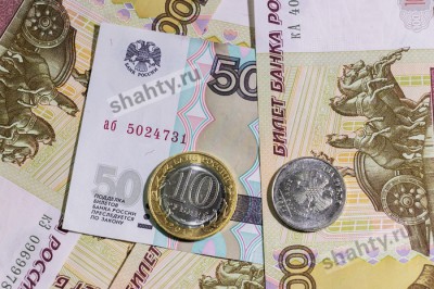 Доставлять пенсии на дом будет только Почта России с 1 мая