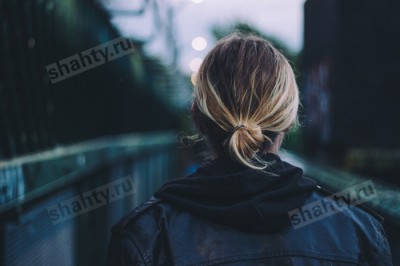 ФСБ: В Шахтах адвокат помогала уголовнику незаконно освободиться из колонии