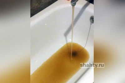 Вода в Шахтах из-под крана течет «чистейшая» на Фрунзе