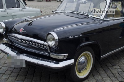 Похитили автомобильный двигатель из гаража в городе Шахты