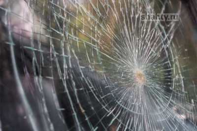 Грузовик врезался в автобус с 30 пассажирами в Ростовской области