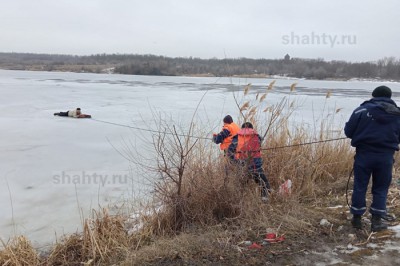 В Шахтах едва не утонул мужчина, провалившись под лед на ставе ХБК