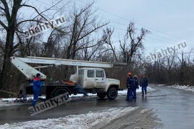 В Шахтах про отключение света можно узнать в ШМЭС по телефонам
