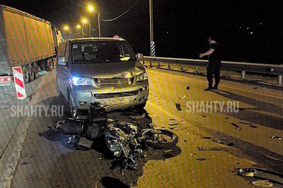 Не спасли 37-летнего мотоциклиста, столкнувшегося лоб в лоб с иномаркой в Ростовской области