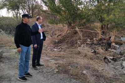 В Шахтах предложили ловить горожан, выбрасывающих мусор, при помощи фотоловушек