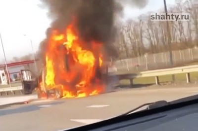 Загорелась «Газель» с пивом на трассе М-4 под Новоперсиановкой