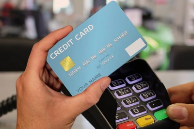 Женщина лишилась полумиллиона рублей, поверив лжесотруднику банка