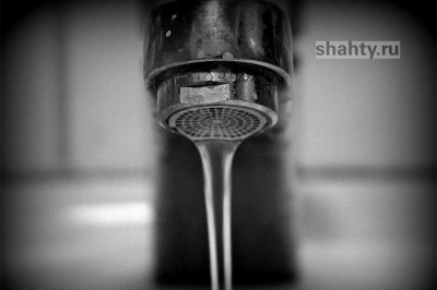 В Шахтах отключили воду: произошла авария на водоводе диаметром 500 мм