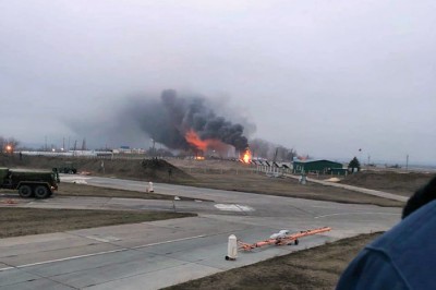 БПЛА ударил по военному аэродрому в Ростовской области: видео
