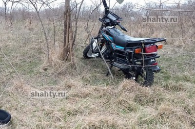 На мотоцикле попал в ДТП: 17-летний подросток расколол шлем и сломал ключицу