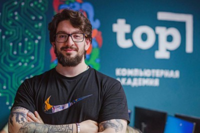 В Шахтах ищут людей на ИТ-курсы Python с трудоустройством