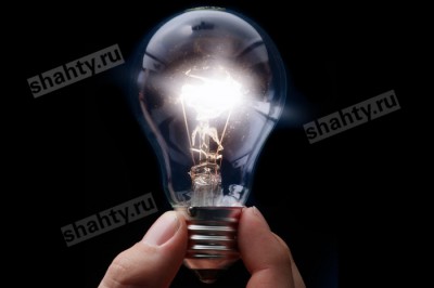 Отключение света в Шахтах в пятницу: десятки улиц обесточат